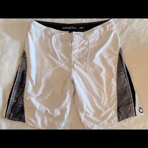 O’Neill men’s swim shorts